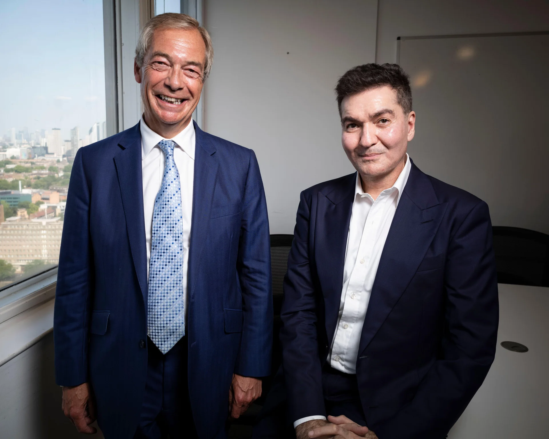 Suurbritannia erakonna Reform UK rahastaja ärisidemed Iraani režiimiga tekitavad küsimusi