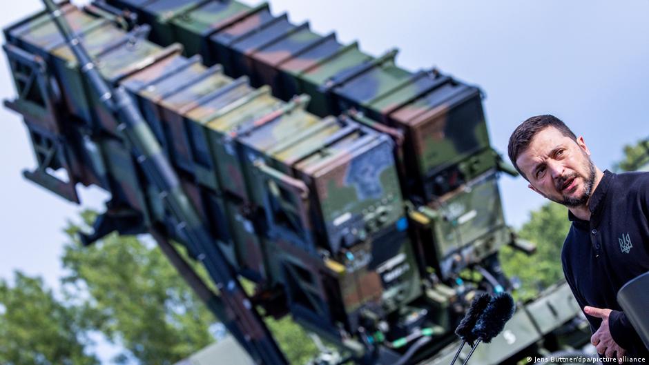 Ukrainas süveneb õhukaitsekriis: Patriot-rakettide nappus sunnib otsima alternatiive