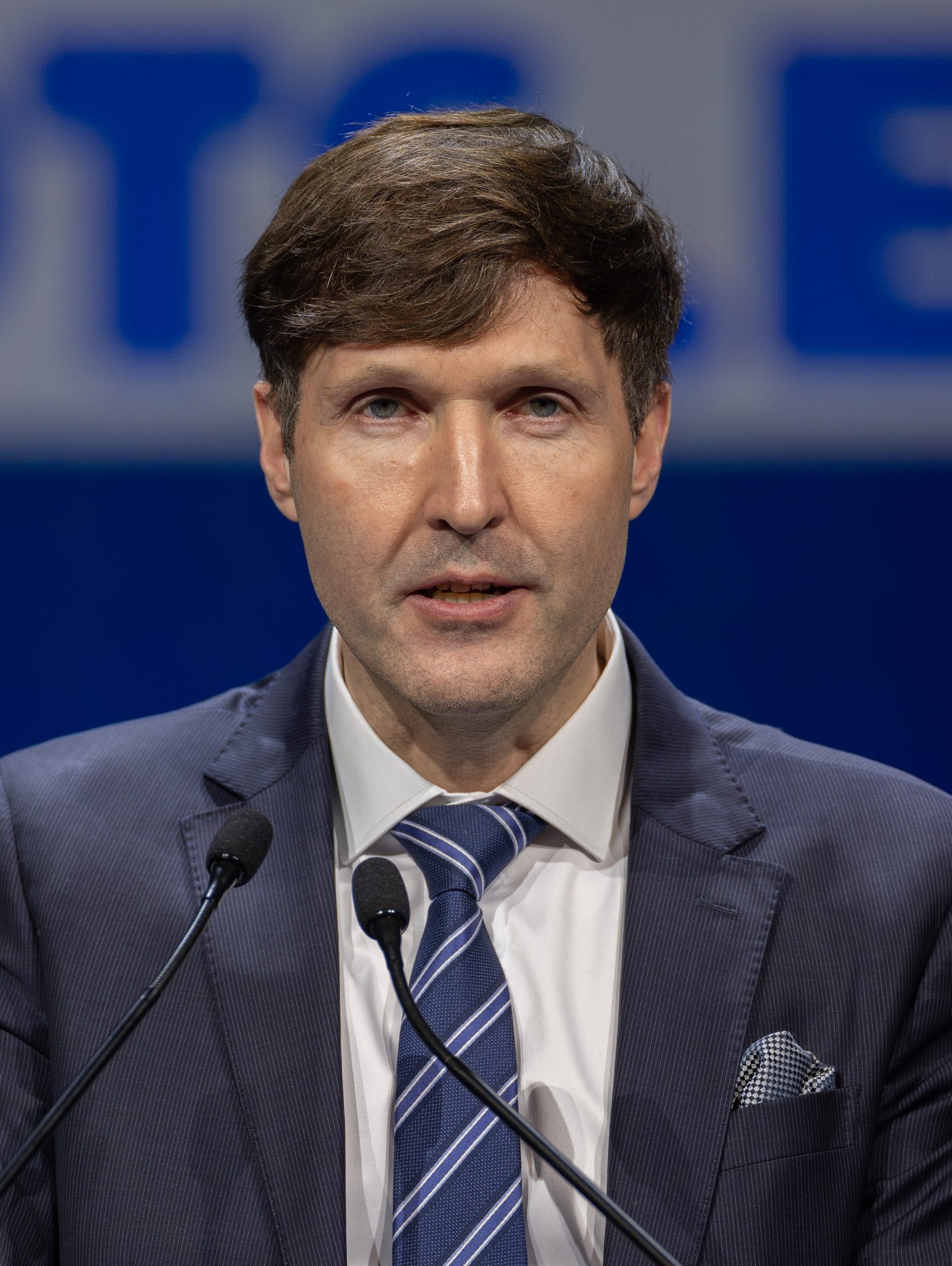 EKRE esitas Tallinnas presidendikandidaadiks Mart Helme