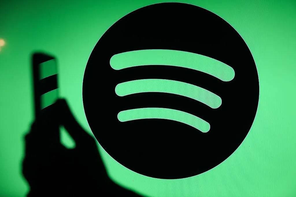 Spotify tellijate arv ületas ülemaailmselt 300 miljoni piiri