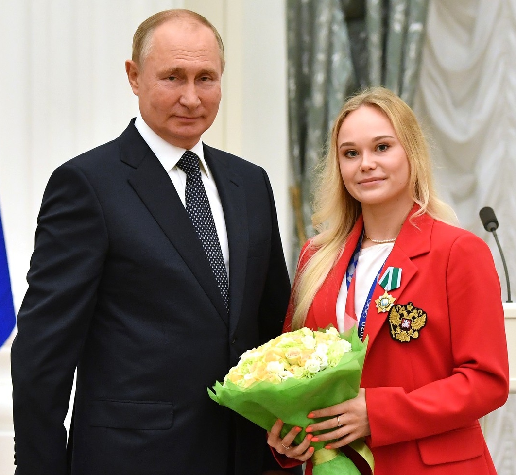 Venemaa riistvõimleja Angelina Melnikova võitis Zagrebis Euroopa meistritiitli