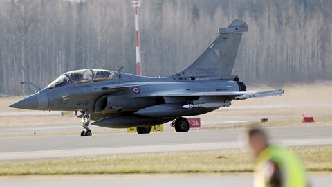 Droon tunistati Läti õhuruumis, NATO hävitajad aktiveeritud