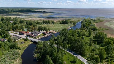 A cultural hub emerges on the shores of Lake Võrtsjärv: harbour, restaurant and concert hall in one place