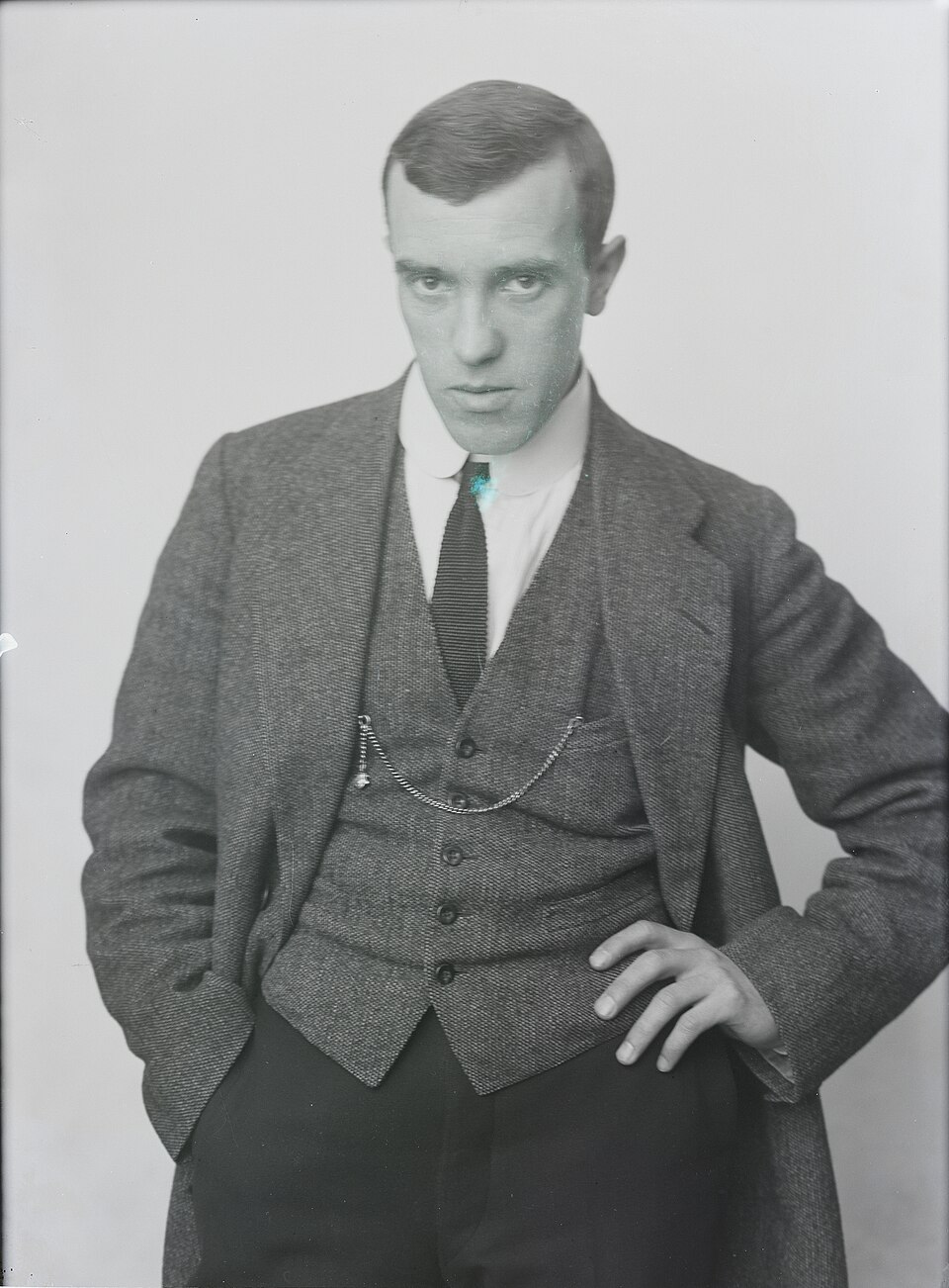 Who is Estonia's most famous and successful artist of all time?