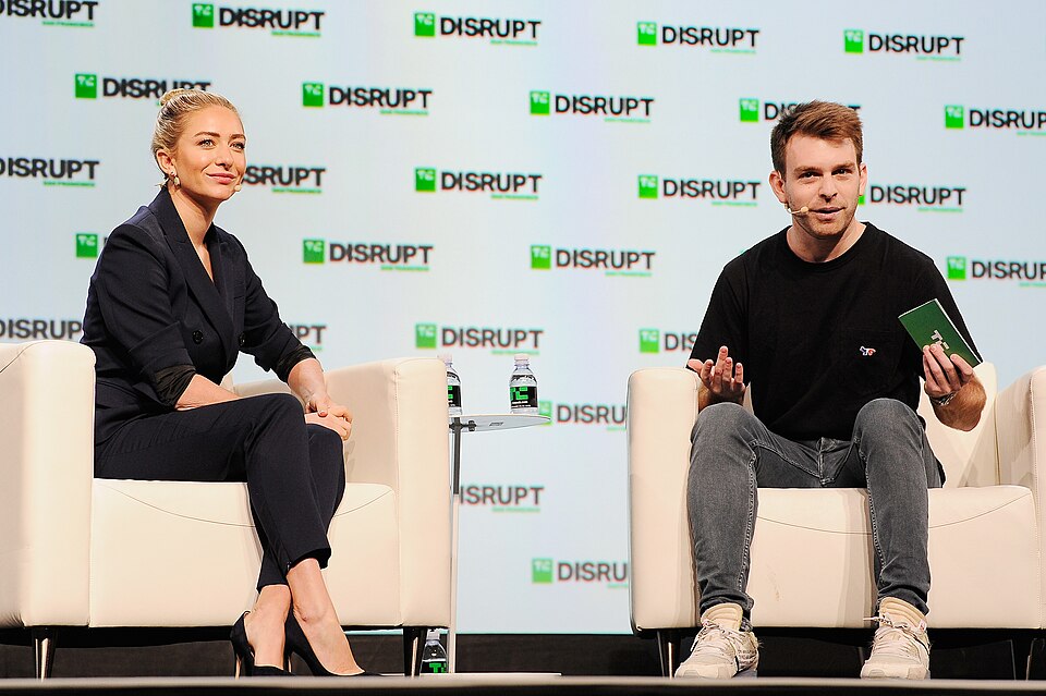 Bumble теряет платящих пользователей перед переделкой