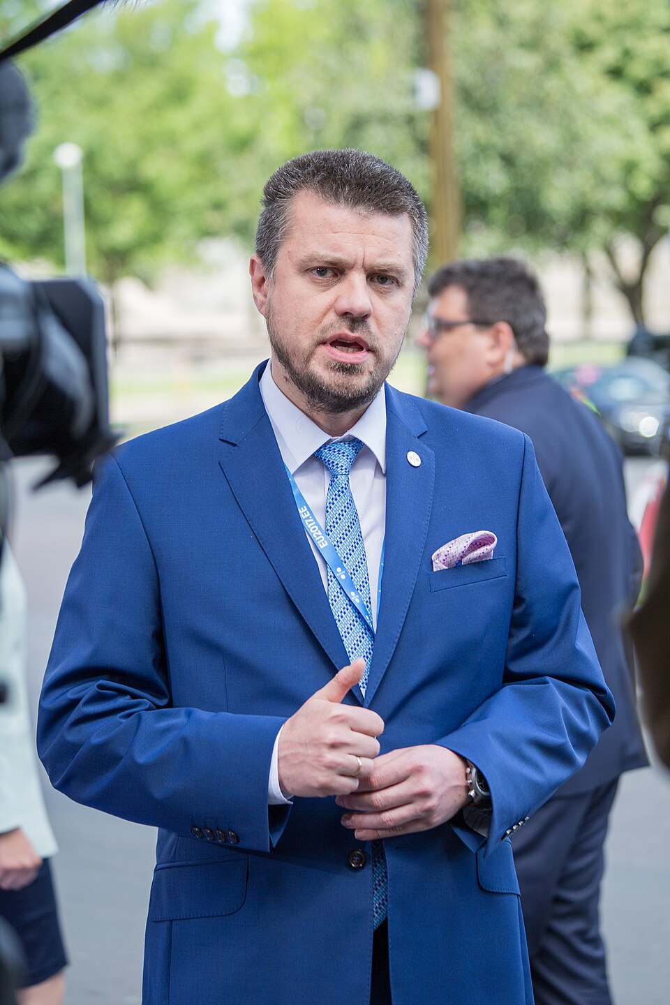 Urmas Reinsalu nõuab Eestis peaminister Kristen Michali ja valitsuse tagasiastumist